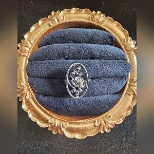 Vintage Avon Ring Size 5/6